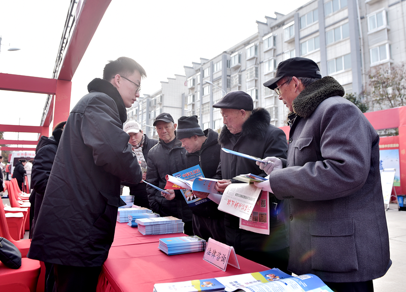 071709779577417238.png 1融合法庭.png