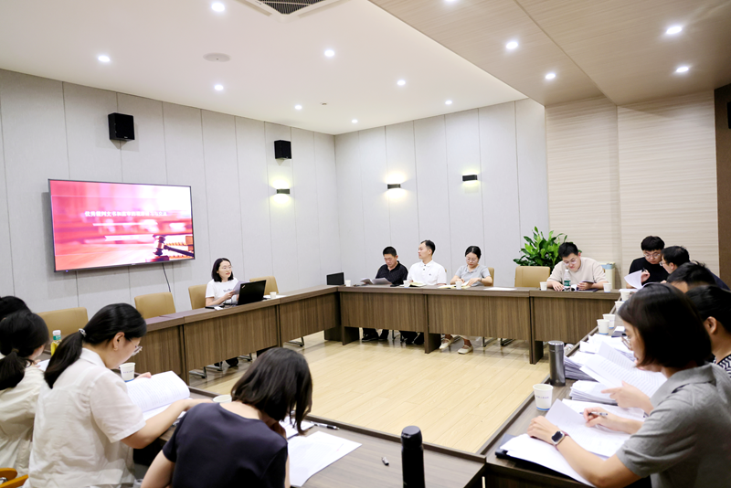 王雨璠攝 7月11日下午，新沂法院“新法研習社”第三期開講.png